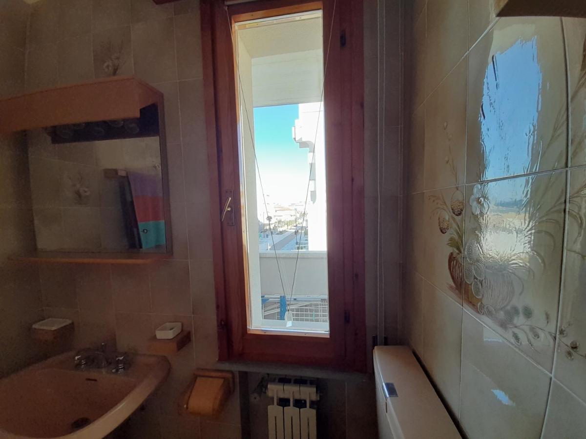 ريميني Appartamento Vista Mare Viserbella, Vicissimo Alla Fiera المظهر الخارجي الصورة